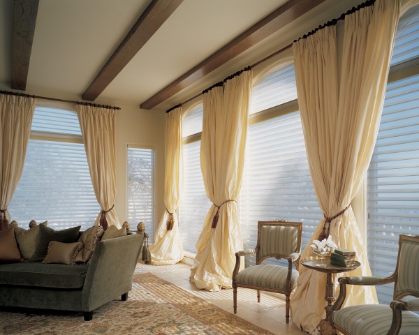 Grandi-Valances-window-Trattamenti