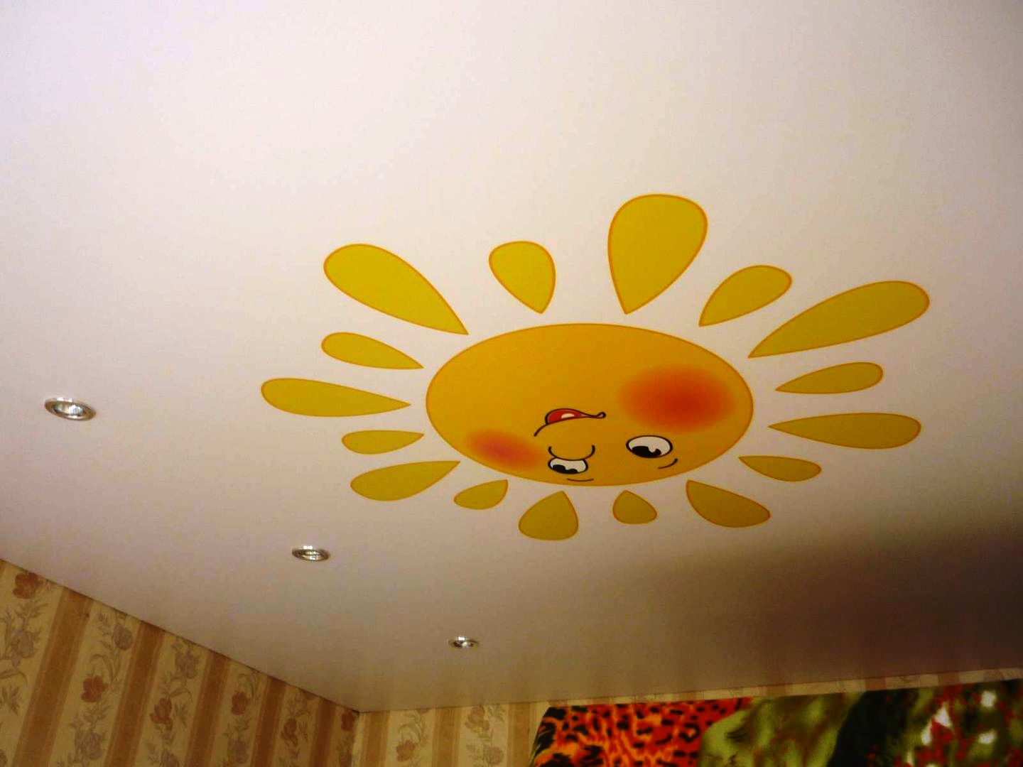 Stretch ceiling option for kids room