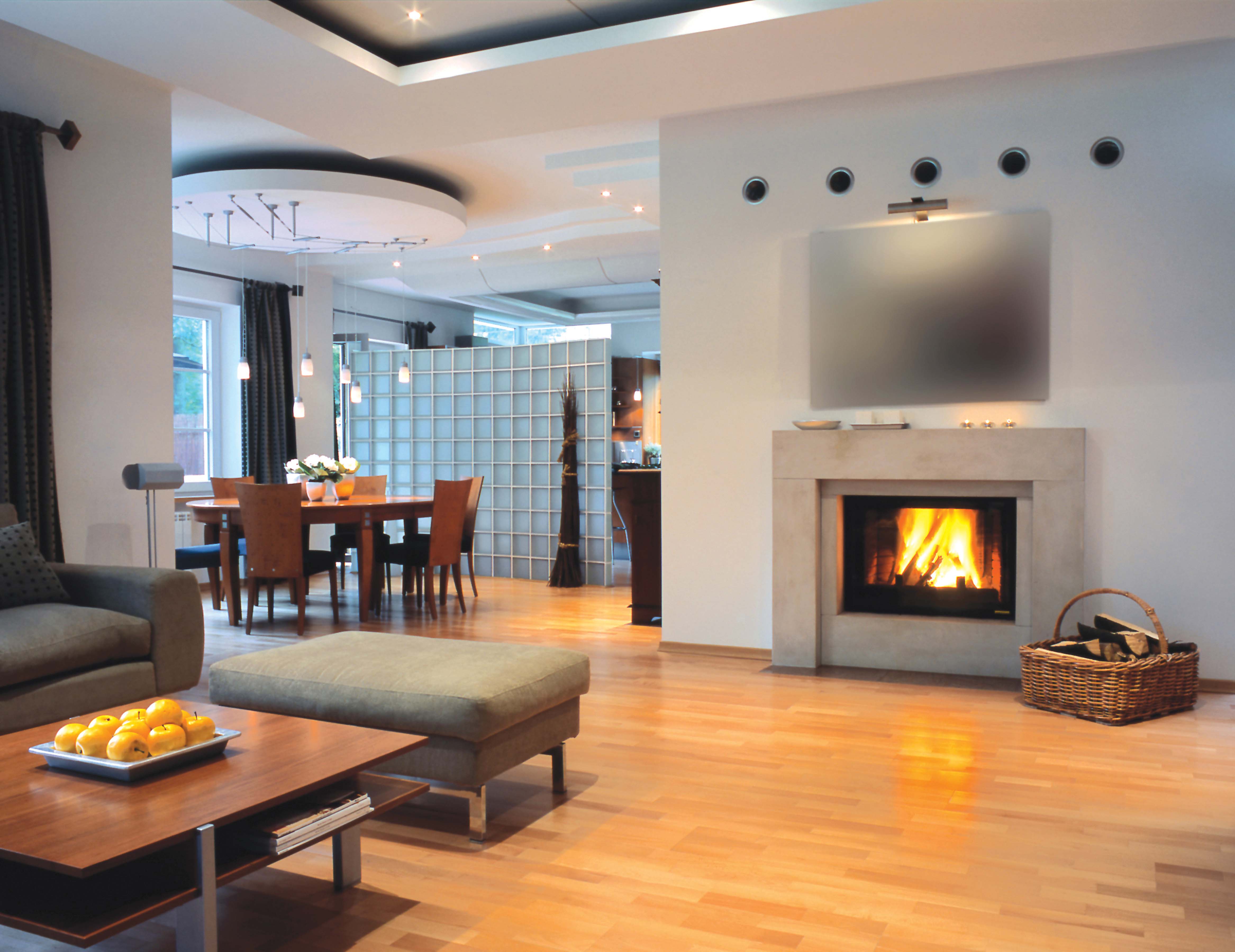 Modern fireplace design for a functional spacious living room