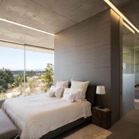 ceiling design with concrete mortar in the apartment photo