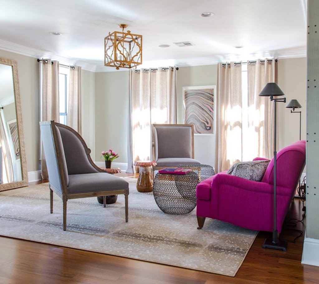 interno cucina leggera in colore fucsia