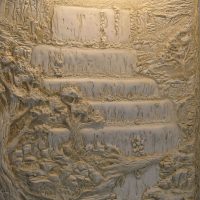 intérieur de la chambre lumineuse avec photo en bas-relief