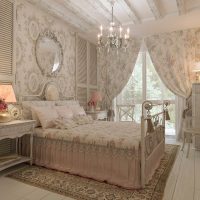 bellissimo interno dell'appartamento nello stile di una foto shabby chic