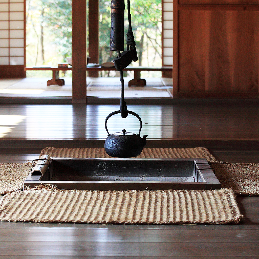 intérieur de chambre à coucher de style japonais lumineux