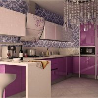 bellissimo interno cucina in foto a colori fucsia