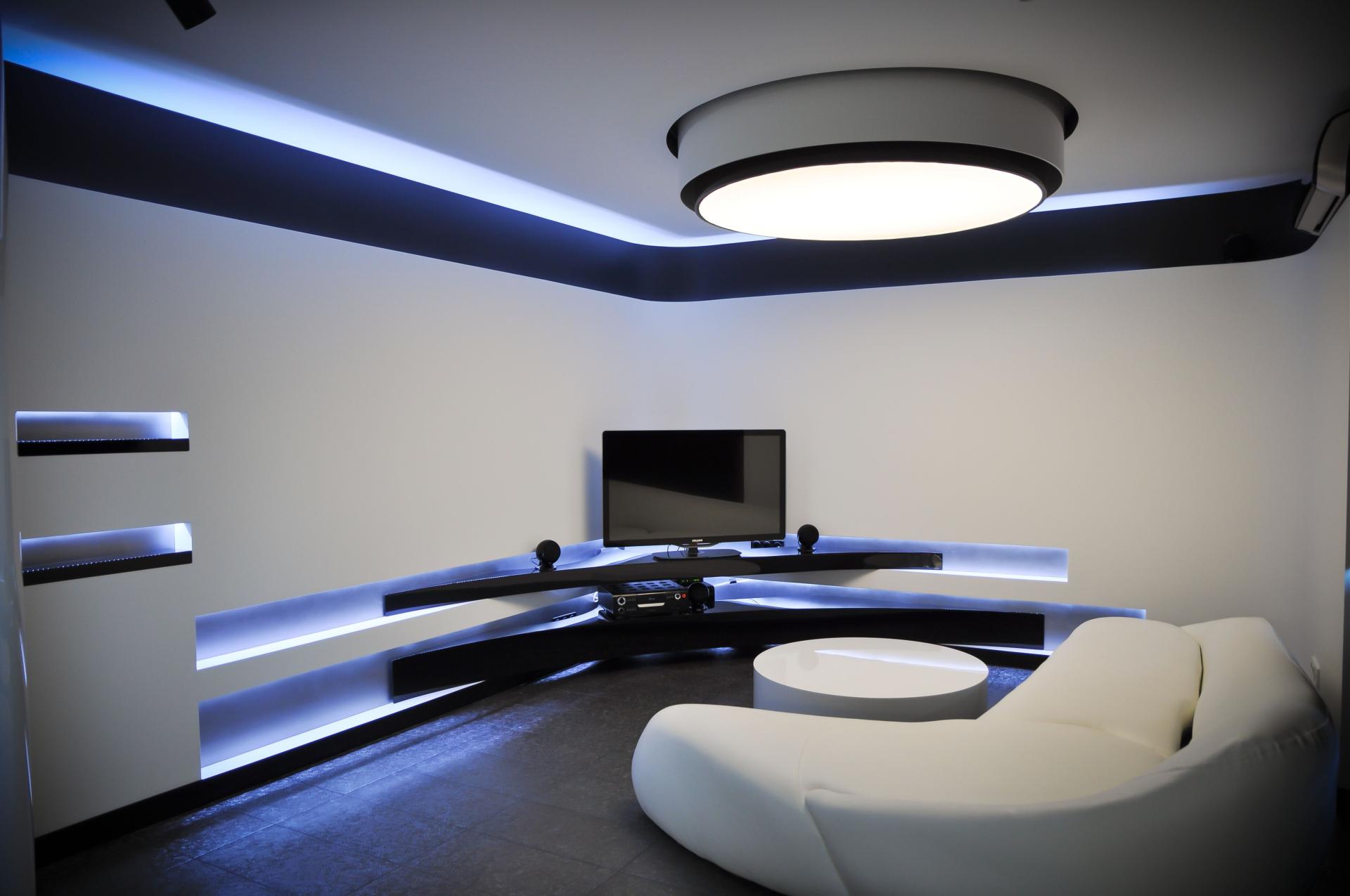 arredamento luminoso high-tech