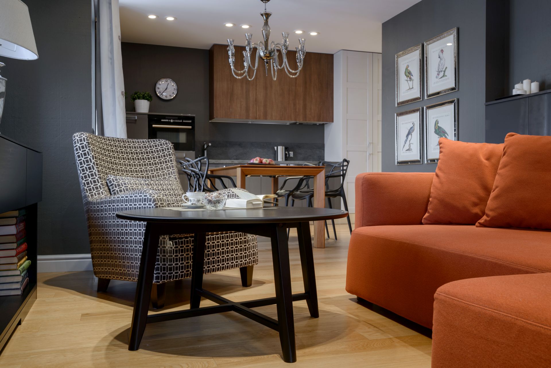 bright terracotta color in the interior of the kitchen