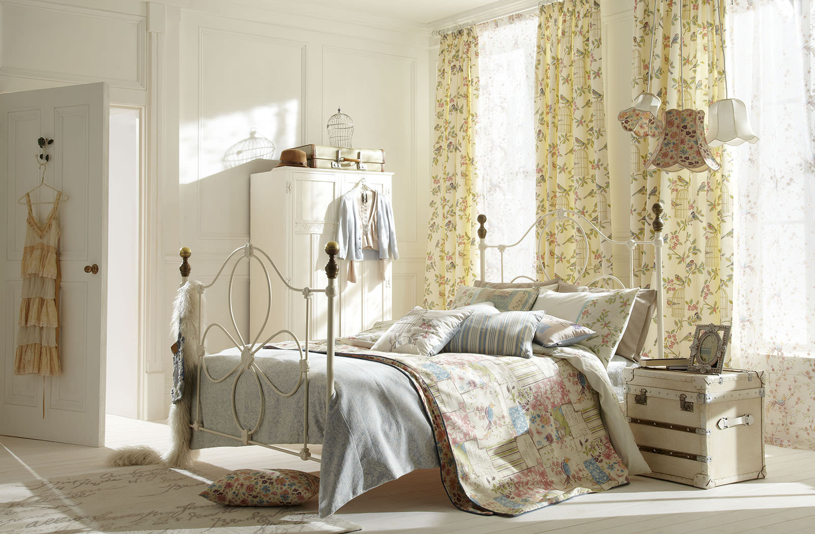 arredamento camera da letto shabby chic chiaro