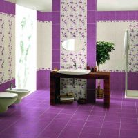 kombinacija lila u dekoru slike hodnika