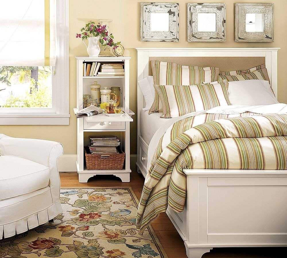 светли бели мебели за спалня