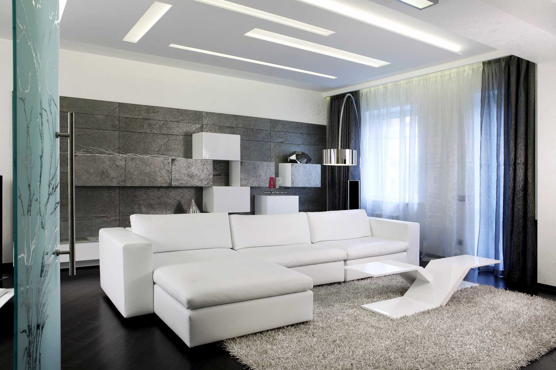 светло бели мебели в дизайна на коридора