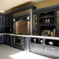 arredamento luminoso di cucina di lusso in stile art deco foto