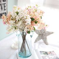 décoration de chambre inhabituelle avec des matériaux improvisés pour la Saint-Valentin picture