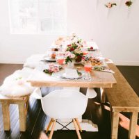 design original de l'appartement avec des matériaux improvisés pour la photo de la Saint-Valentin