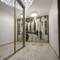 Decorazioni luminose a soffitto con accessori fotografici