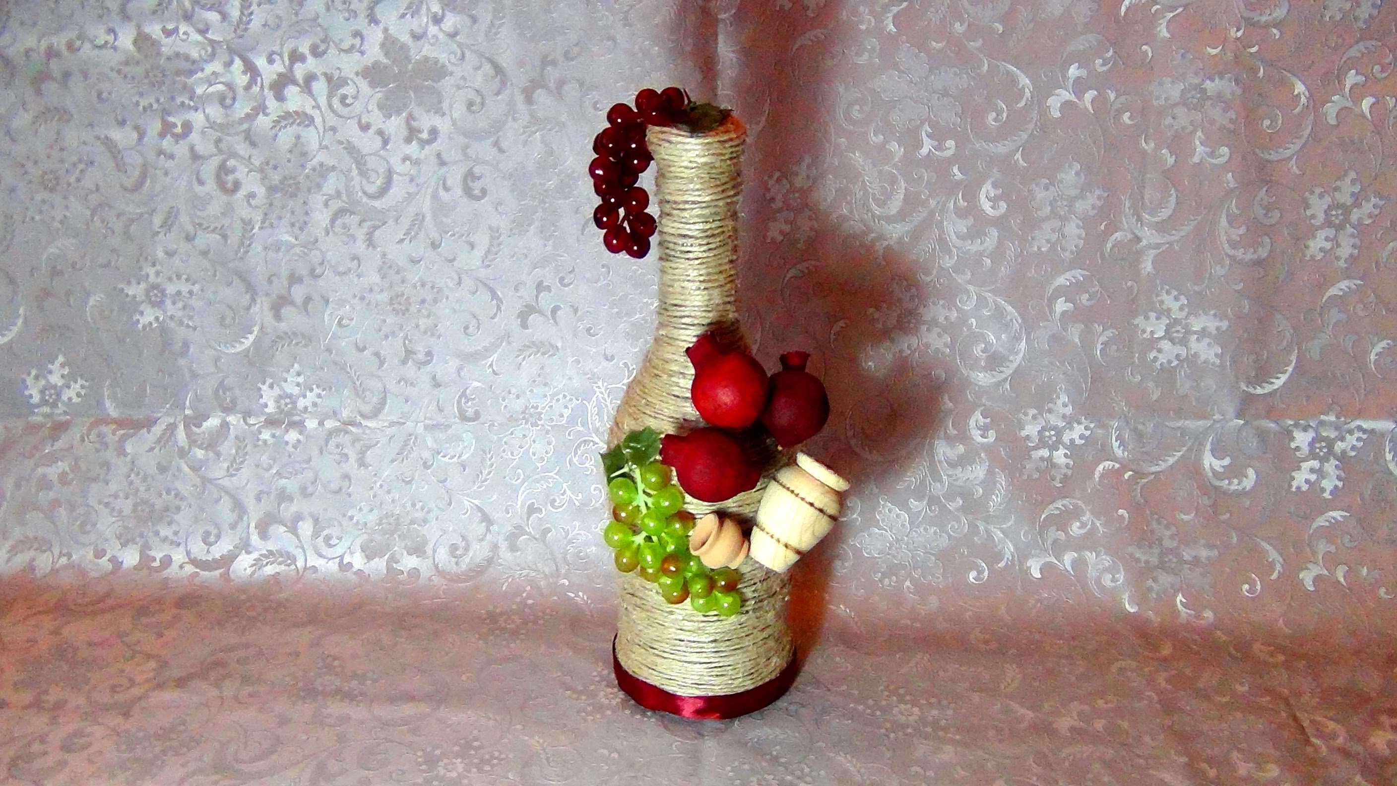 version of the original bottle decoration with twine