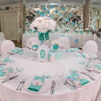 décoration moderne de la salle des mariages avec photo de boules