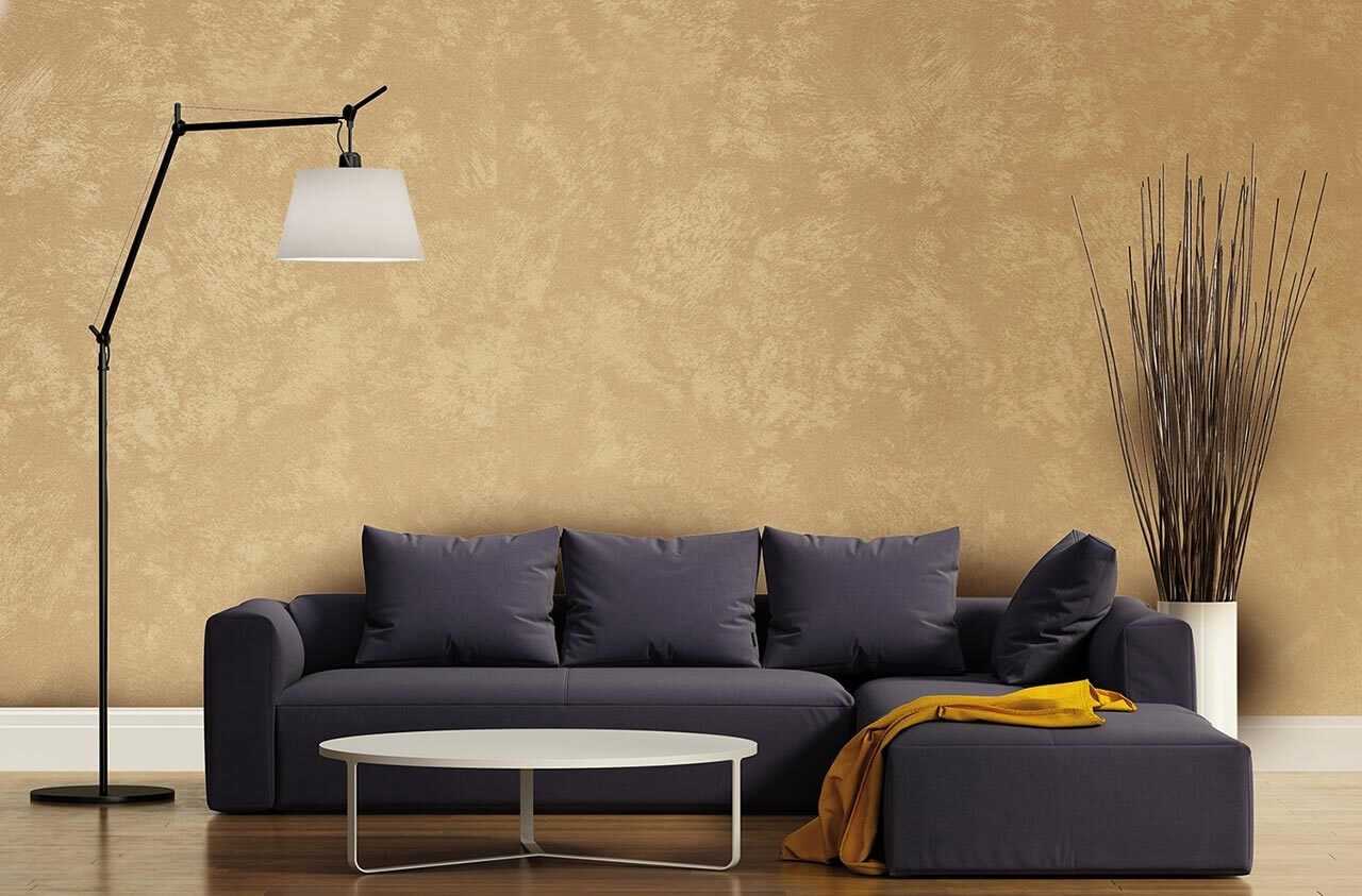 variante degli interni luminosi della stanza con intonaco decorativo