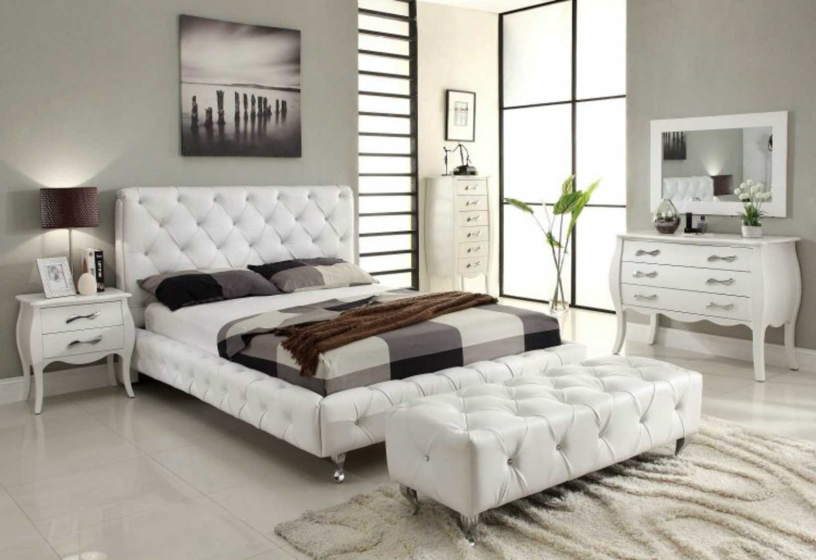 version de l'intérieur de la chambre moderne en blanc