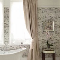 idée d'un intérieur de salle de bain moderne de 6 m² photo