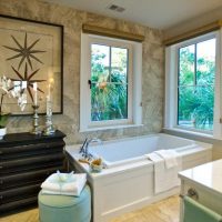 idea of ​​bright design of a large bathroom photo