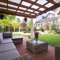 variant of a beautiful decoration of the courtyard of a private house photo