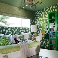 ideja o korištenju zelene boje u svijetloj slici dekor sobe