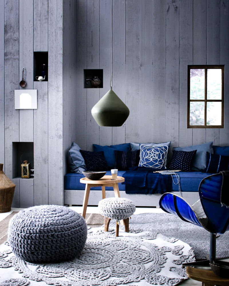 ideja primjene zanimljive plave boje u stilu stana