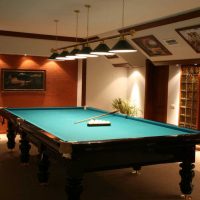 version of an unusual style of billiard photo