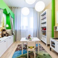 version de l'intérieur lumineux de la chambre des enfants pour la fille 12 m² image