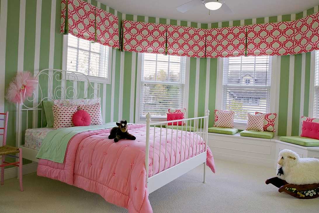 verzija neobičnog interijera spavaće sobe za djevojku u modernom stilu