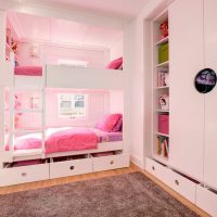 verzija prekrasnog dekor spavaće sobe za djevojku u fotografiji modernog stila