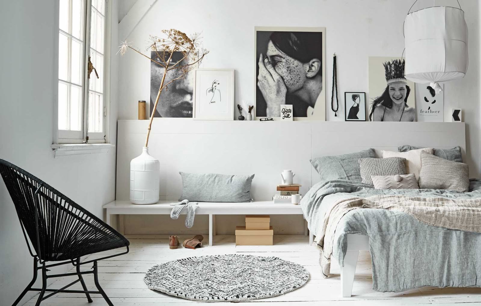 variant of light scandinavian style apartment decor