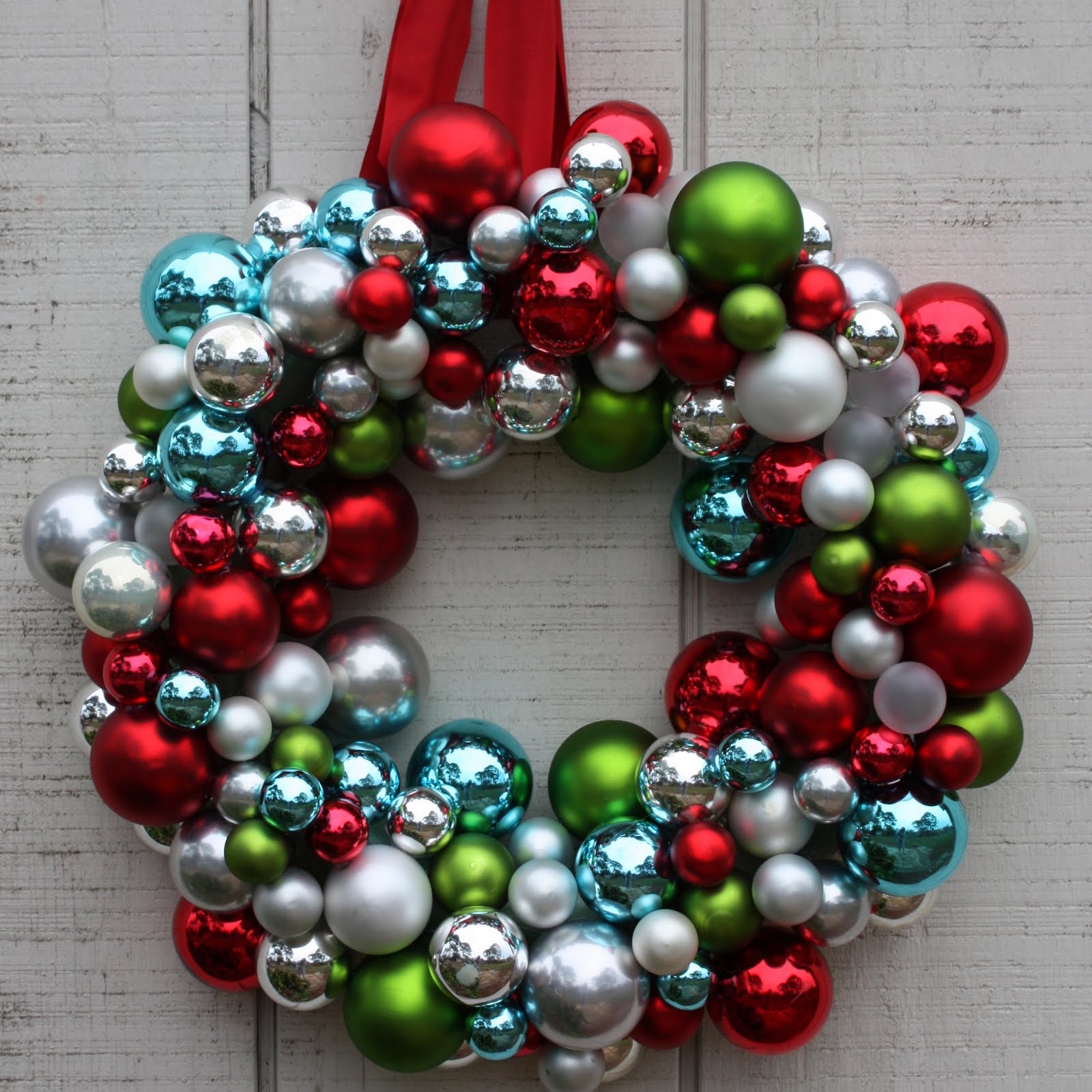 Christmas tree wreath