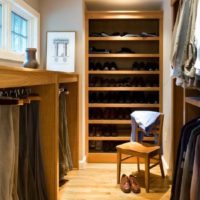 dressing room design in the pantry