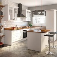 cucina realizzata con materiali naturali