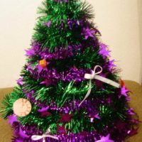 Ideja stvaranja prekrasnog božićnog drvca od kartona fotografija