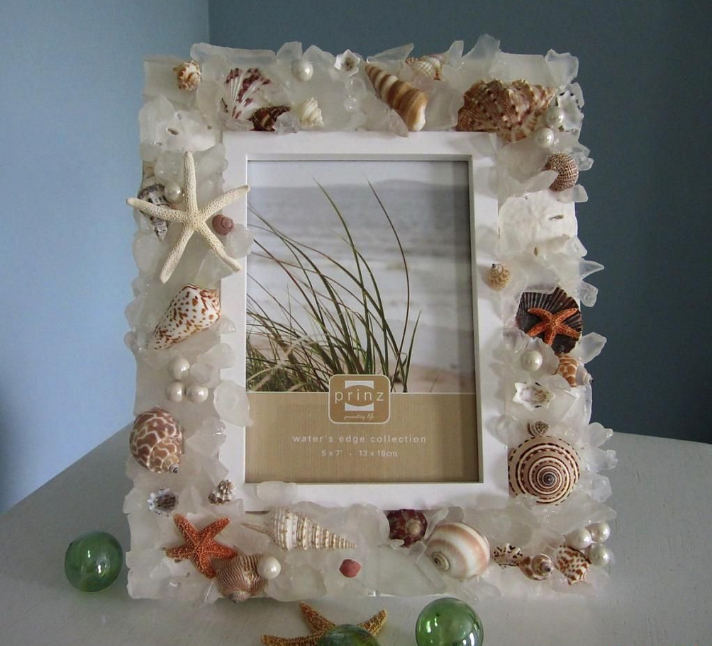 frame with shells