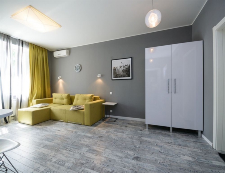 laminato grigio all'interno