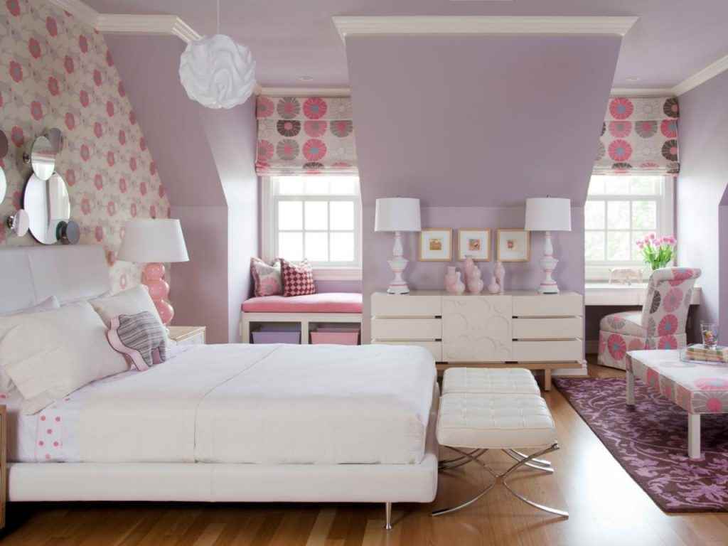 application of dark lilac color in design