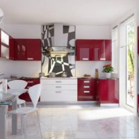 design della cucina con finestra interna rosso-bianca