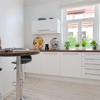 fotografija dizajna male kuhinje