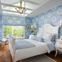 dizajn male spavaće sobe u plavim i bijelim bojama