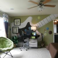 small children's room interior photo