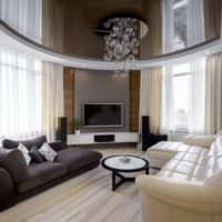 idee di design del soffitto del soggiorno