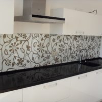 foto set dapur putih