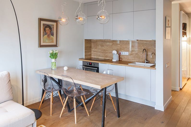 dining area in the kitchen