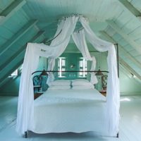 attic bedroom photo