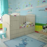 dječja soba za komode za novorođenu postelju