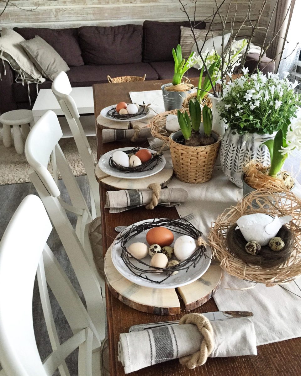 Rustic Easter table setting